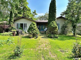 27 Grasty Rd, Golconda, IL 62938