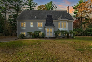 59 Lucas Dr, Stoughton, MA 02072