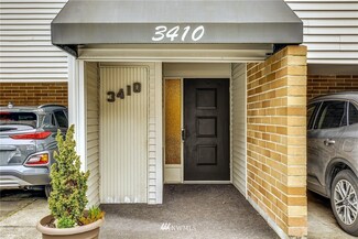 3410 25th Ave W Unit 102, Seattle, WA 98199