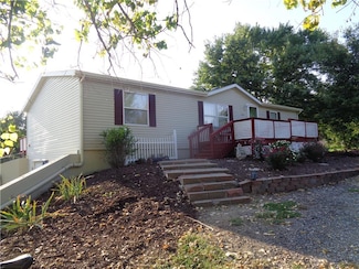516 2nd St, Winchester, KS 66097
