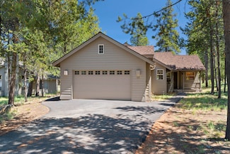 18080 Witchhazel Ln Unit 12, Sunriver, OR 97707