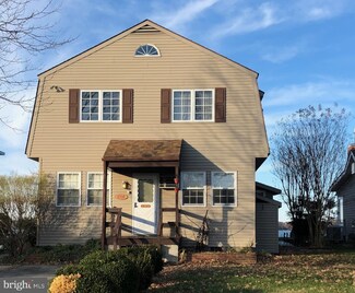 1208 Griner Ln, Shady Side, MD 20764