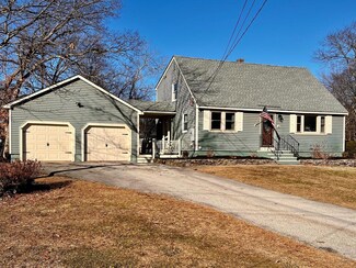 27 Lou Ave, Salem, NH 03079