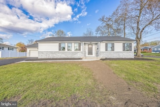 750 Third St, Woodbury Heights, NJ 08097
