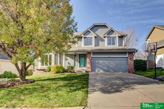 6434 N 150th St, Omaha, NE 68116