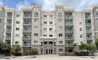 6001 SW 70th St Unit 127, South Miami, FL 33143