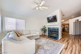 3530 Summersprings Dr, Las Vegas, NV 89129