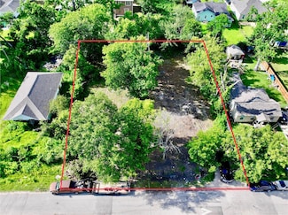 7139 Bywood St, Houston, TX 77028