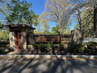 1 David Ln Unit 5E, Yonkers, NY 10701