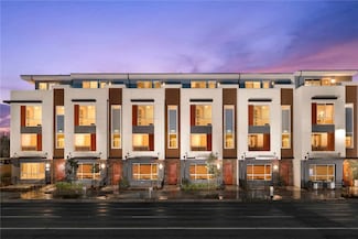 1818 E 1st St Unit 520, Santa Ana, CA 92705