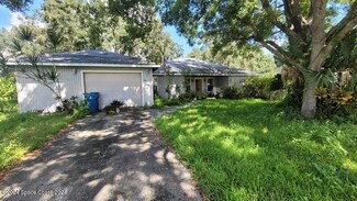 461 Krefeld Rd NW, Palm Bay, FL 32907