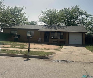2904 Duckworth Ave, Clovis, NM 88101