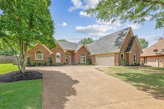 215 Alan Cove, Collierville, TN 38017