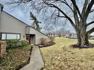 2823 Paddock Ln, Villa Hills, KY 41017