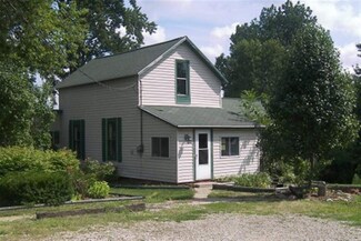 202 E Arthur St, Sidney, IN 46562