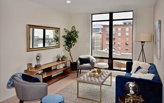 121 Portland St Unit 903, Boston, MA 02114