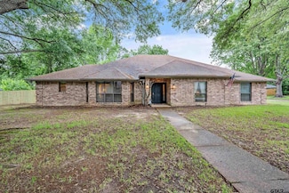 5803 Stoneleigh Dr, Tyler, TX 75703