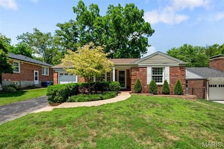 1029 Glenbrook Ave, Saint Louis, MO 63122