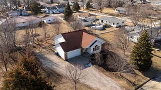 707 South St, Urbana, IA 52345