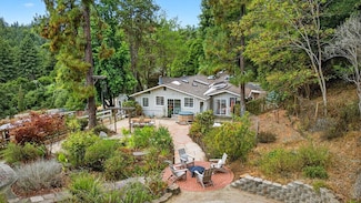 530 Flume Rd, Aptos, CA 95003