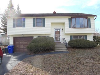256 Charlotte St, Manchester, NH 03103