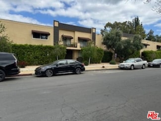 5730 Yolanda Ave, Los Angeles, CA 91356