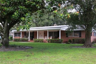 639 Howard Ave, Lakeland, FL 33815