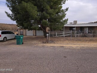 422 E Apache St, Huachuca City, AZ 85616