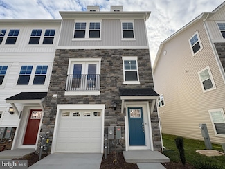 6828 Winterhill Ln, Glen Burnie, MD 21060