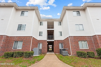 322 Brownlea Dr Unit C3, Greenville, NC 27858