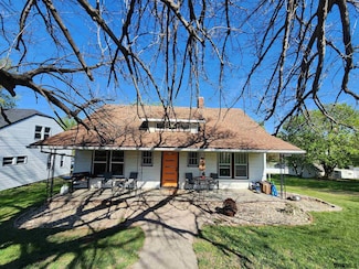 419 Cherry St, Clarkson, NE 68629