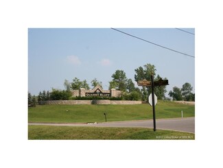 146 Bluff Ridge Rd, Jeffersonville, IN 47130