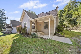 421 Mckinley St, Jackson, MI 49202