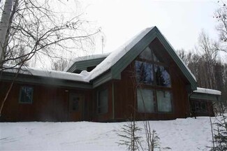 545 Autumn Dr, Fairbanks, AK 99712
