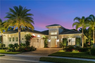 202 Strand Square, Vero Beach, FL 32963