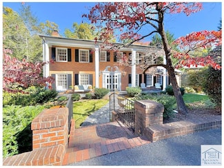953 Mulberry Rd, Martinsville, VA 24112
