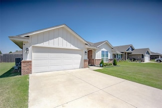 1121 SE 17th St, Newcastle, OK 73065