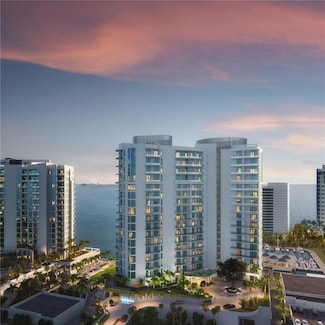 555 Quay Commons Unit 1402, Sarasota, FL 34236