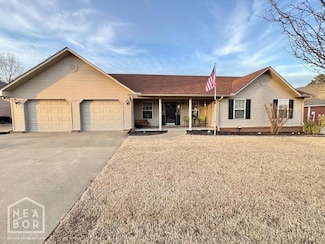 4005 Angelus St, Paragould, AR 72450