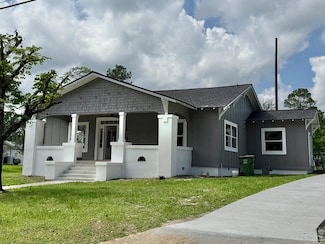 201 Hillcrest Ave, Moultrie, GA 31768