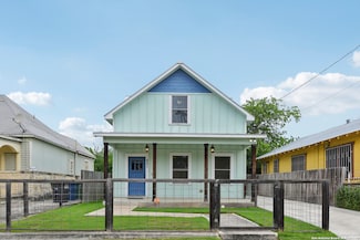 621 N Center, San Antonio, TX 78202