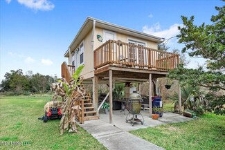 389 Rafferty St, Pass Christian, MS 39571