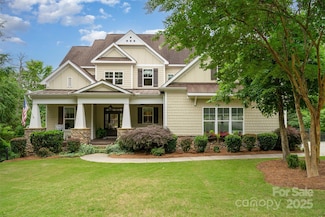 6873 Pine Moss Ln, Clover, SC 29710
