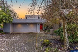 755 Windgate St S, Salem, OR 97302