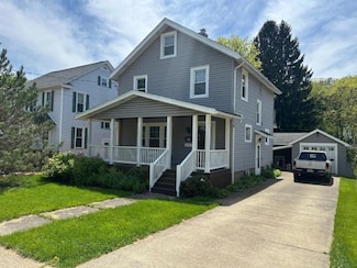 607 Conewango Ave, Warren, PA 16365
