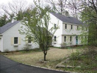 16 Partridge Hill Rd, Harvard, MA 01451