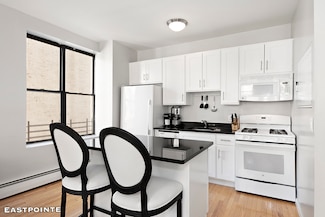 184 E 2nd St Unit 4G, New York, NY 10009