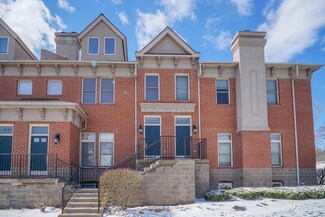 1359 Turner St Unit 3, Lansing, MI 48906