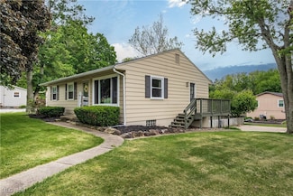 715 Locust St S, Canal Fulton, OH 44614