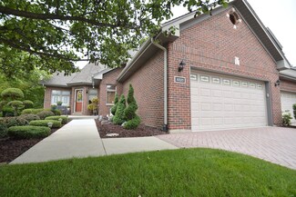16820 Crystal Ct, Tinley Park, IL 60477